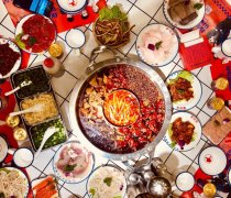 餐飲品牌全案設計參考：對比其他明星開的餐廳，這家火鍋店為什么能持續火爆